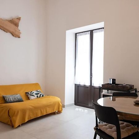 Collegiata Apartment - Catania Downtown Exterior photo